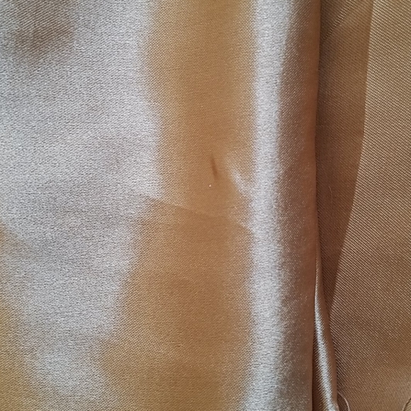 NWOT Gold satin fabric. Size 54 in x 10 yds. - Picture 2 of 2